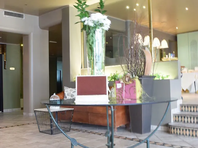 阿里米露酒店 里米尼